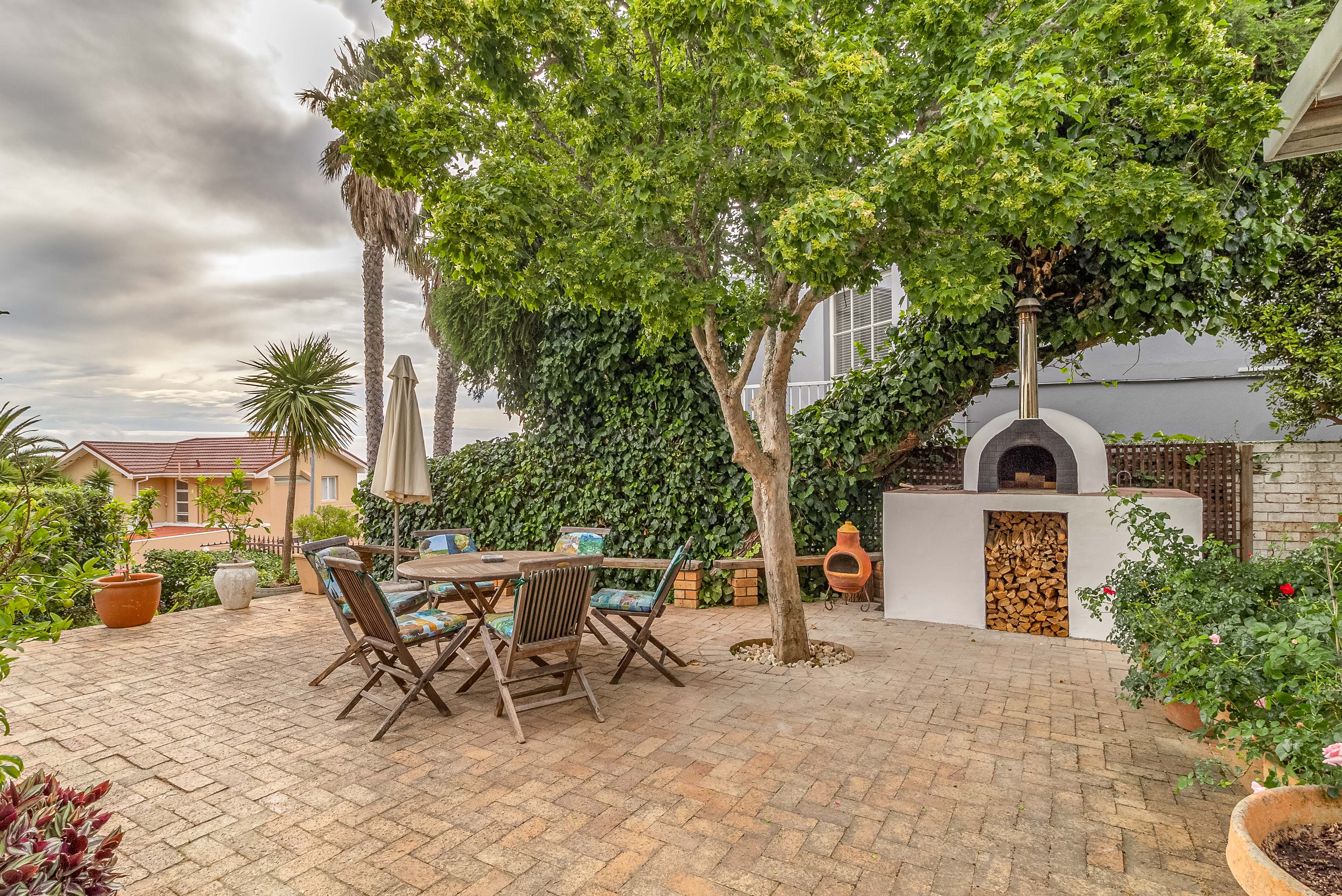 5 Bedroom Property for Sale in Camps Bay Western Cape